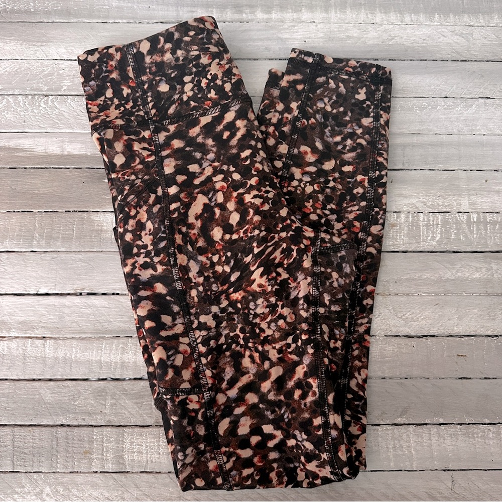 Lululemon Invigorate Leggings with pockets. Size 4